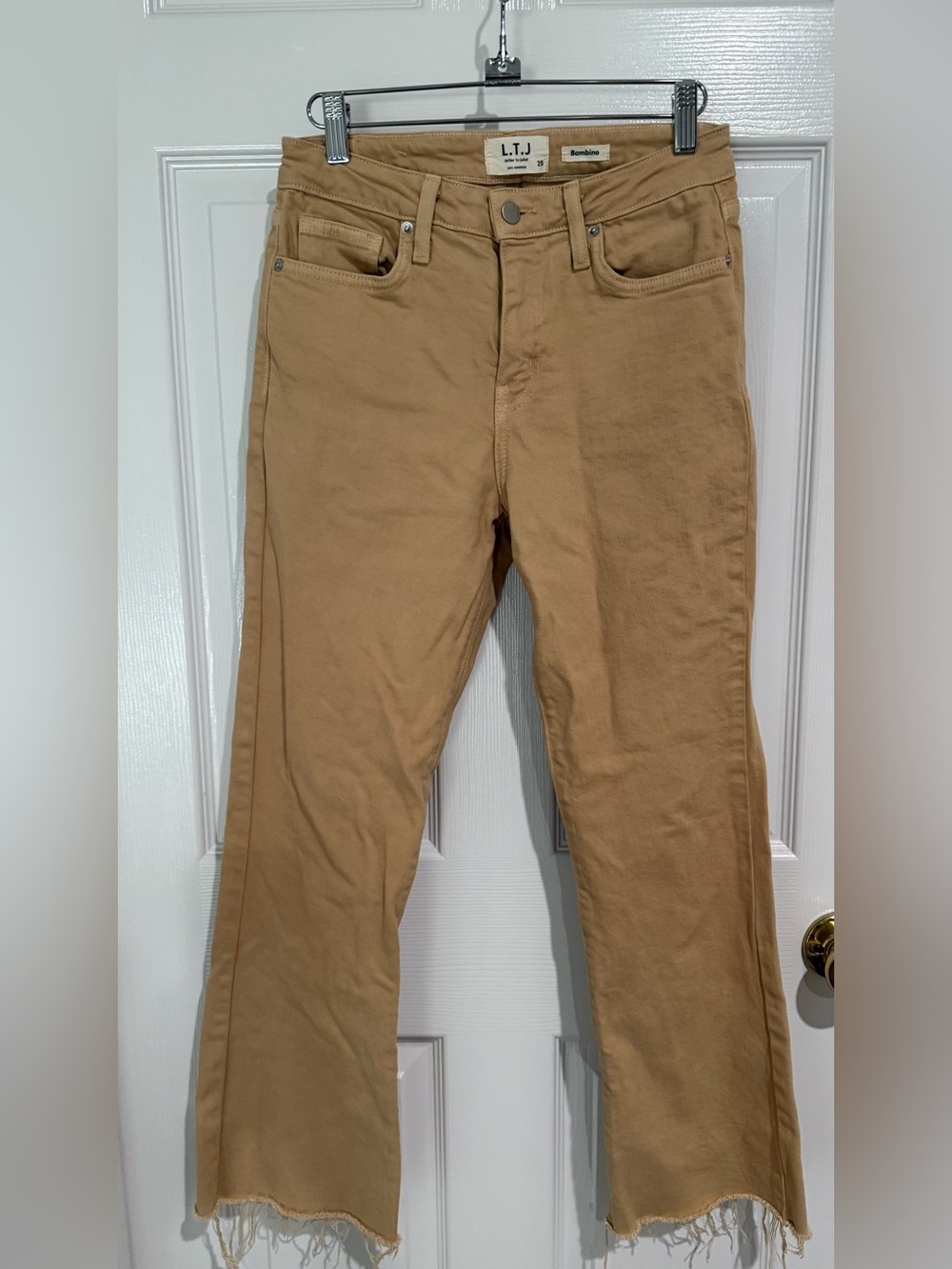 LTJ Women’s Straight-Leg Jeans in Tan — Casual Everyday Style
